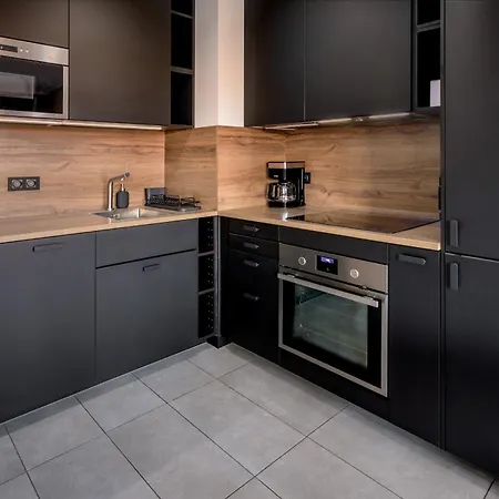 Rentplanet - Ksiecia Witolda Ii Apartamento